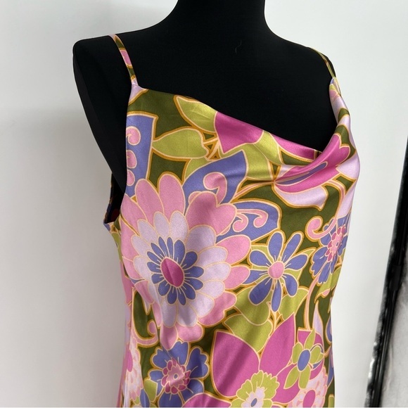 Gorgeous Retro‎ Floral Satin Cowl Neckline vintage Midi Slip  Dress - Picture 4 of 13